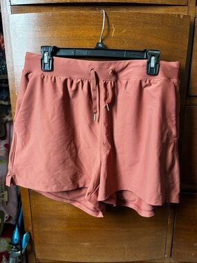 Old Navy Active Auburn High Rise Athletic Drawstring Shorts (Power Soft)